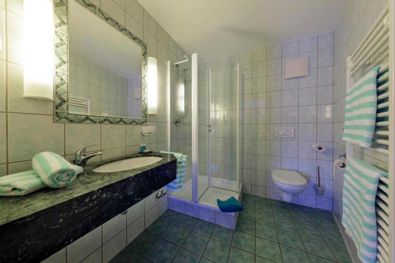 Hotel Zum Adler Nidderau Kültér fotó
